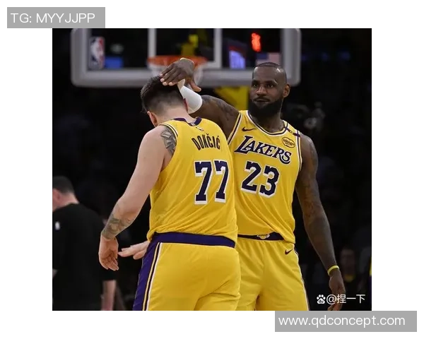 2020年9月11日湖人与火箭的激烈对决回顾与精彩瞬间分析 2020年9月11日湖人与火箭的激烈对决回顾与精彩瞬间分析