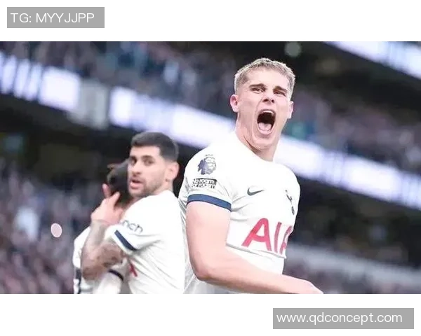 布莱顿主场迎战托特纳姆热刺争夺英超积分榜关键战役