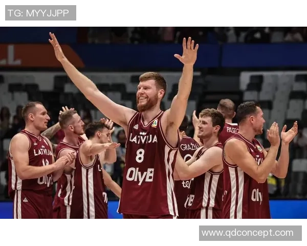 2018年中国与加拿大篮球比赛精彩回顾及最终比分分析 2018年中国与加拿大篮球比赛精彩回顾及最终比分分析